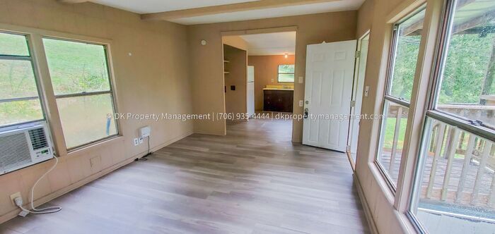 Primary Photo - 2 Bedroom Mobile Home in Heritage School Zone