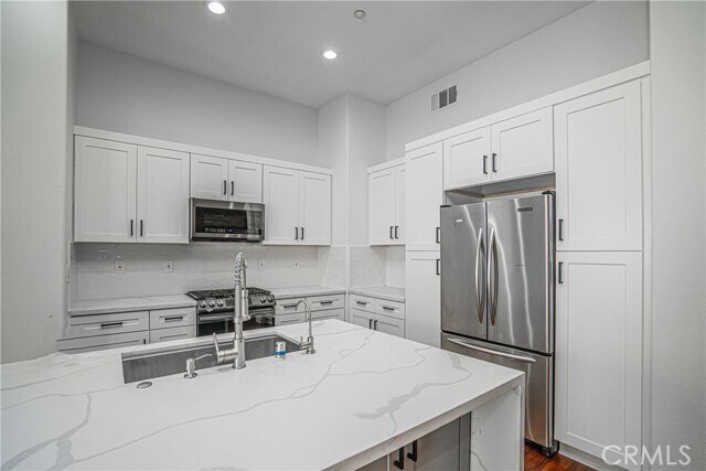 Building Photo - 161 Soco Dr