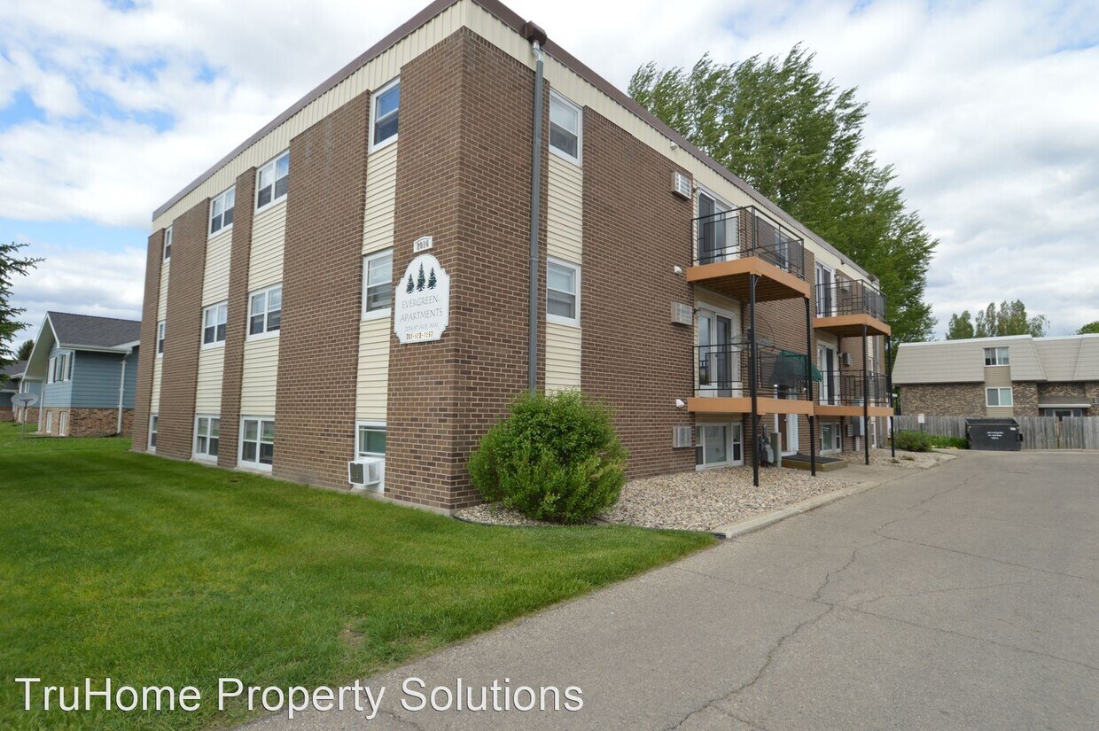 Foto principal - 2014 8th Ave NW