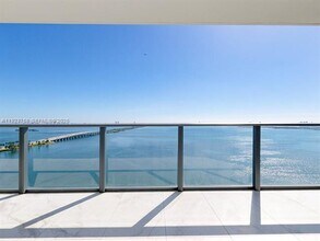 Building Photo - 3131 NE 7th Ave