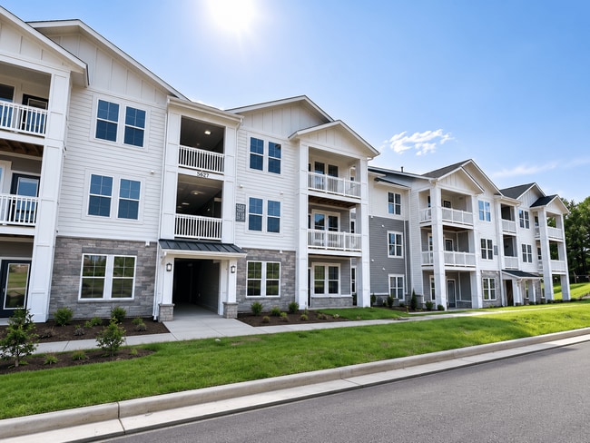 Building Photo - Madison Apex