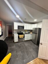 Building Photo - 41 Fayette St