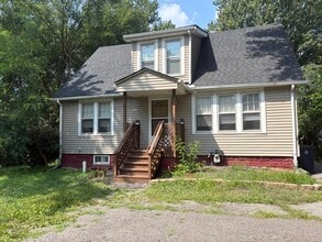 Building Photo - 3166 Platt Rd