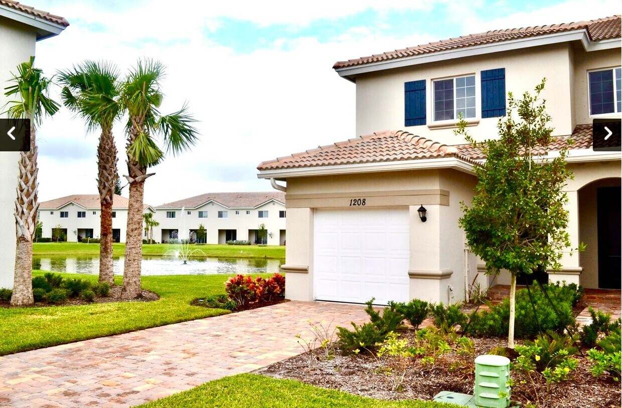 1208 Paisley Ct, Lake Worth Beach, FL 33461 Townhome Rentals in Lake