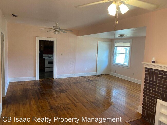Building Photo - 2 br, 1 bath House - 7036 Barberie St