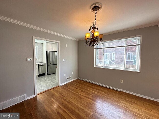 Foto del edificio - 4116 Duke St