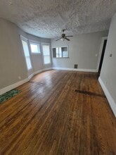 Building Photo - 537-539-539 Meigs St