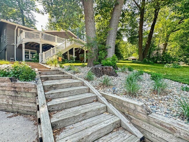 Building Photo - 6710 Hopi Rd