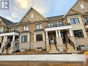 Building Photo - 15 Moosehead Dr
