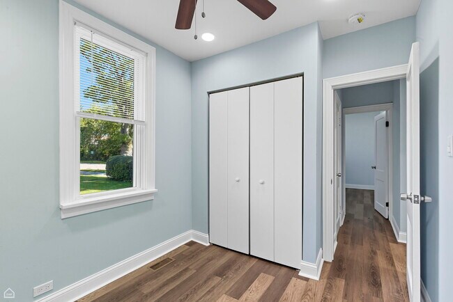 Foto del edificio - 12524 S Wood St, Calumet Park, IL