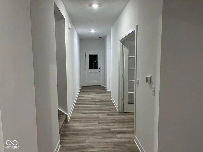 Foto del edificio - 2109 Egbert Rd