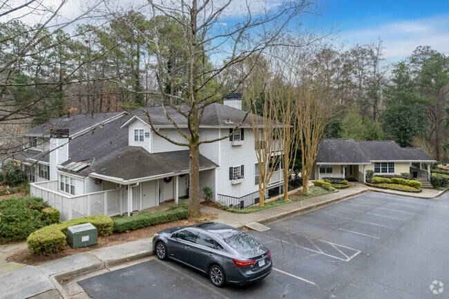 Building Photo - Glenridge Park Condos