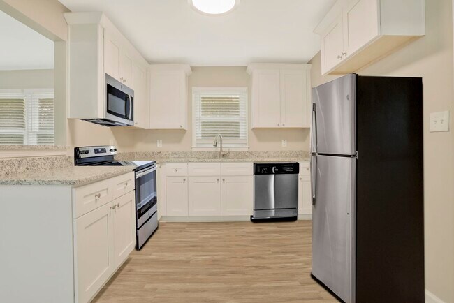 Foto del edificio - 2589 Poplar St