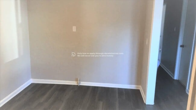 Building Photo - 4406 Silver Leaf Dr