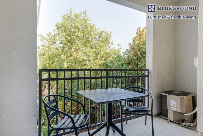 Foto del edificio - 700 Agnew Rd