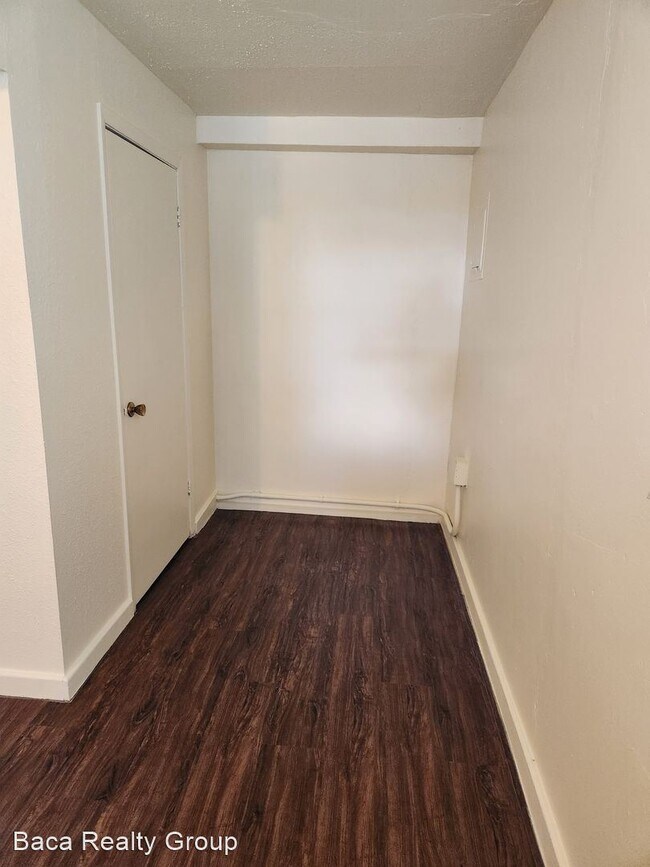 Building Photo - 1 br, 1 bath House - 1622 S Green Ave
