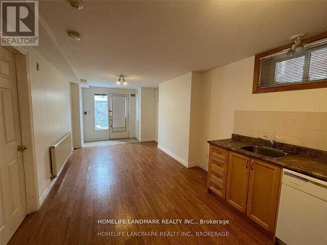 Photo du bâtiment - 969 Avenue Rd