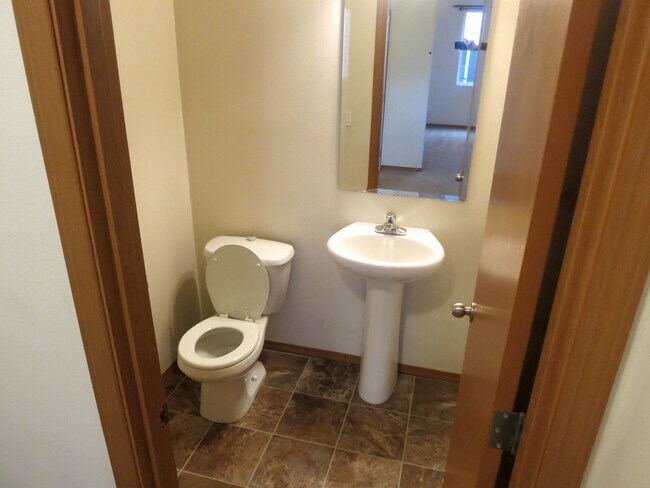 Foto del edificio - 3 Bedroom 2.5 bath Home in Covington