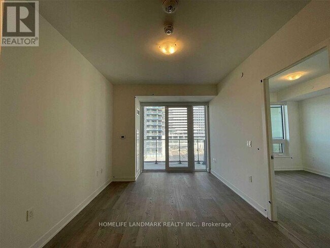 Building Photo - 4675 Metcalfe Ave