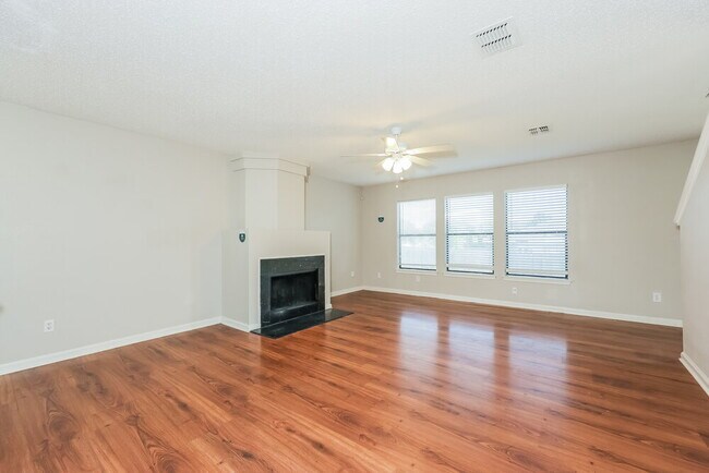 Foto del edificio - 1400 Lay St
