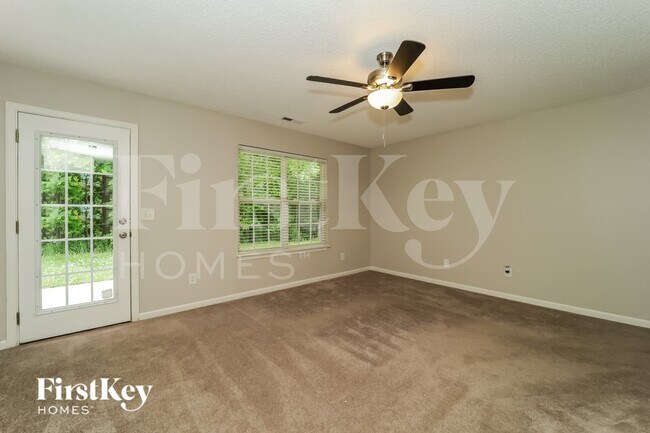 Foto del edificio - 217 Kinnley Ct