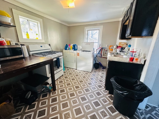 Foto del edificio - 122 W Oneida St