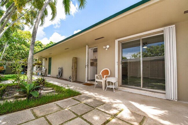 Foto del edificio - 2611 SW 13th Ave