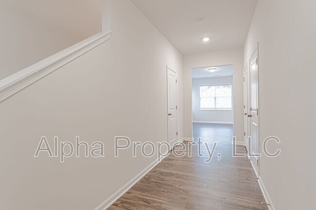 Foto del edificio - 25 Apricot Ln