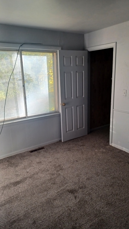 Foto del edificio - 1709 Shamrock Ln
