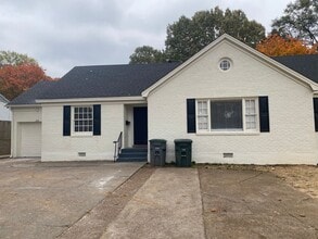 Building Photo - 108 N Highland St