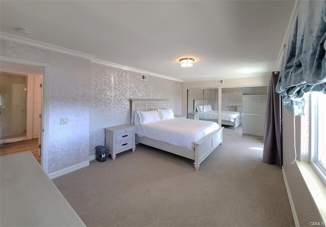 Photo - 18684 Santa Ramona St House