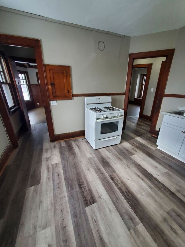 Foto del edificio - 2544-2546 N 40th St. (Duplex)