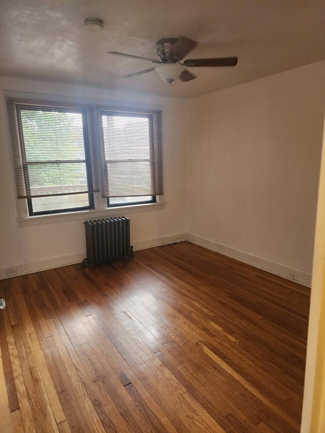 Building Photo - 134 Watkins Ave