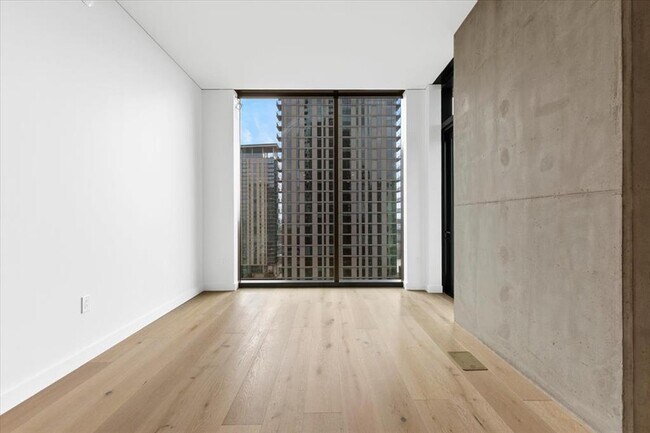 Foto del edificio - 610 Davis St