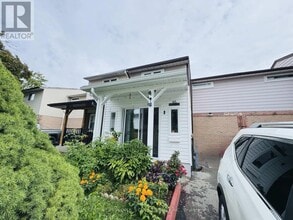 Building Photo - 46 Hindquarter Ct