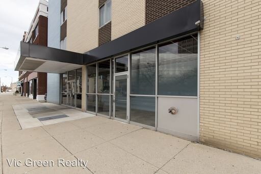 Foto principal - 100 N Jefferson St