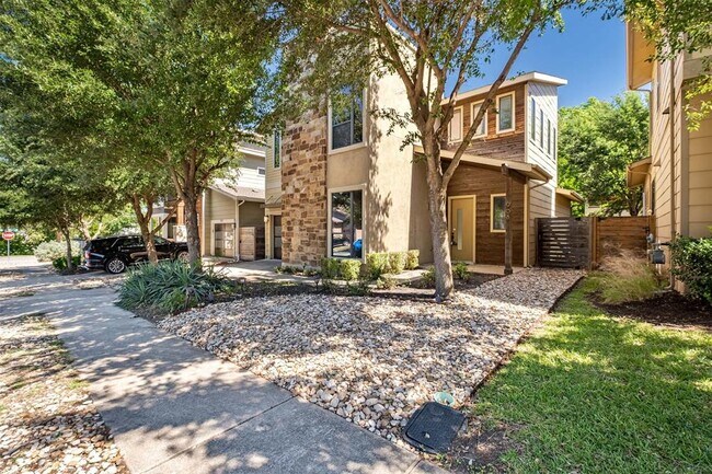 Foto del edificio - 908 Freewater Ln