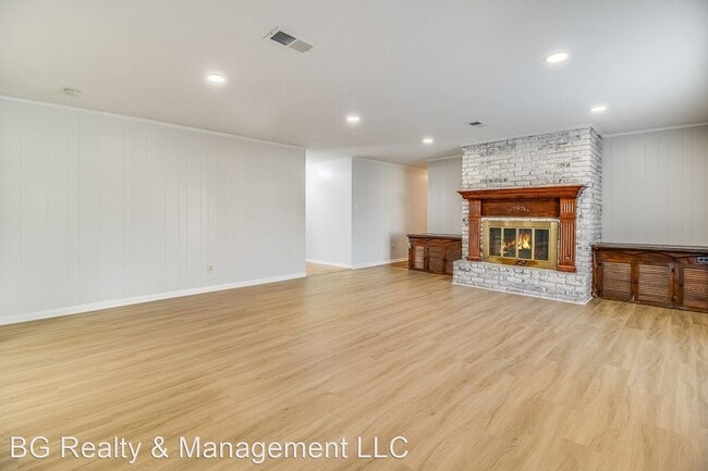Building Photo - 3 br, 2 bath House - 209 Thomas Nolan