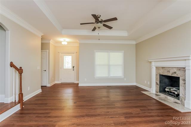 Building Photo - 15032 Alexander Pl Dr