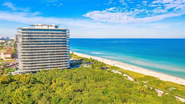 Building Photo - 8701 Collins Ave
