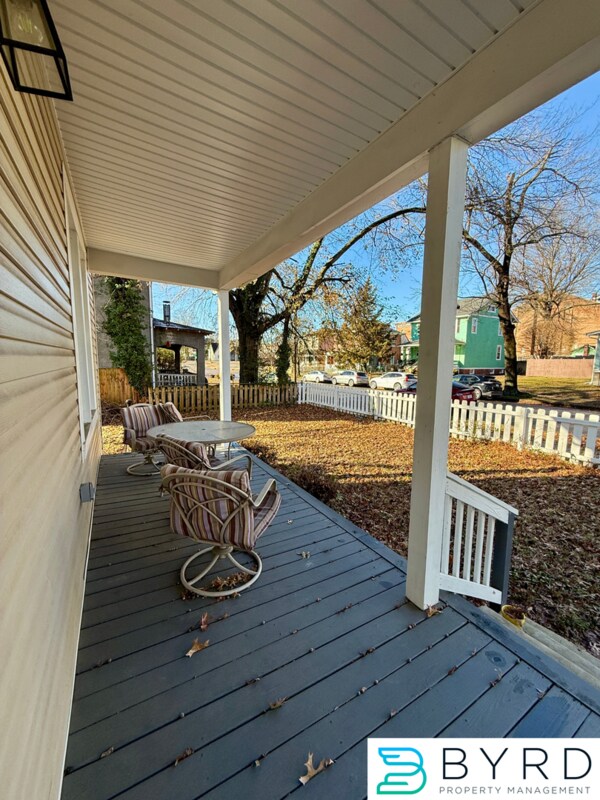 Foto del edificio - 3007 3rd Ave