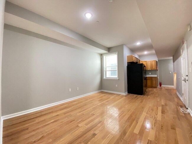 Building Photo - 1818 N 17th St