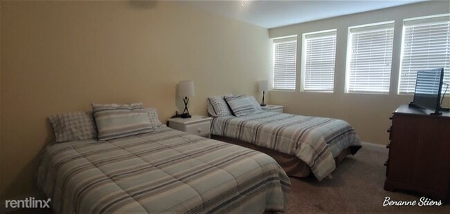 Building Photo - 2 br, 2 bath Condo - 608 Hwy 70 R1 Unit R1