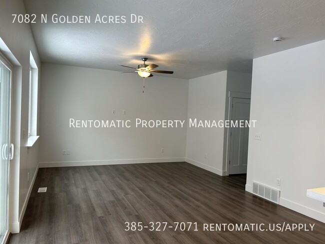 Building Photo - 7082 Golden Acrs Dr