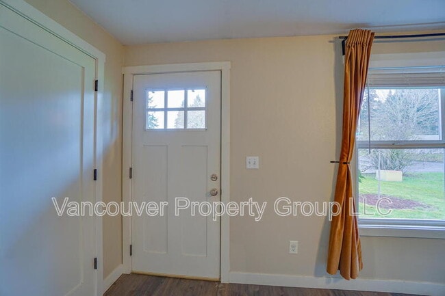 Foto del edificio - 12509 NE 35th St