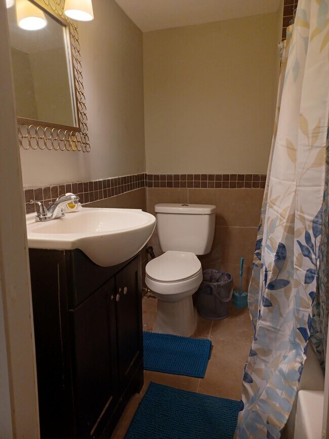 1983 Rugby Ave, College Park, GA 30337 House Rental in College Park