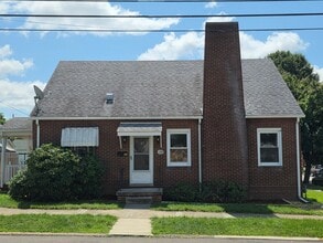 Building Photo - 530 Brandon St