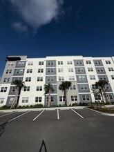 Building Photo - 5579 Pga Blvd