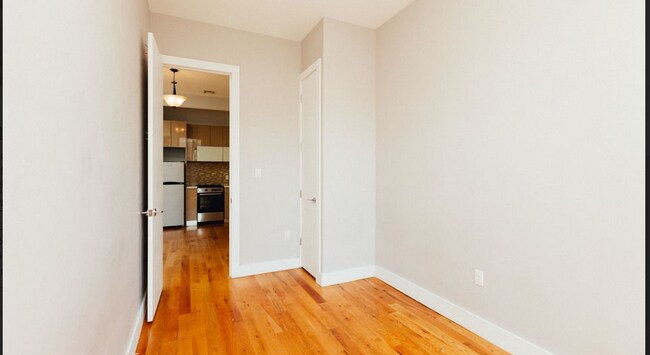 Foto del edificio - 154 Woodward Ave