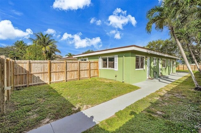Foto del edificio - 513 SW 15th St